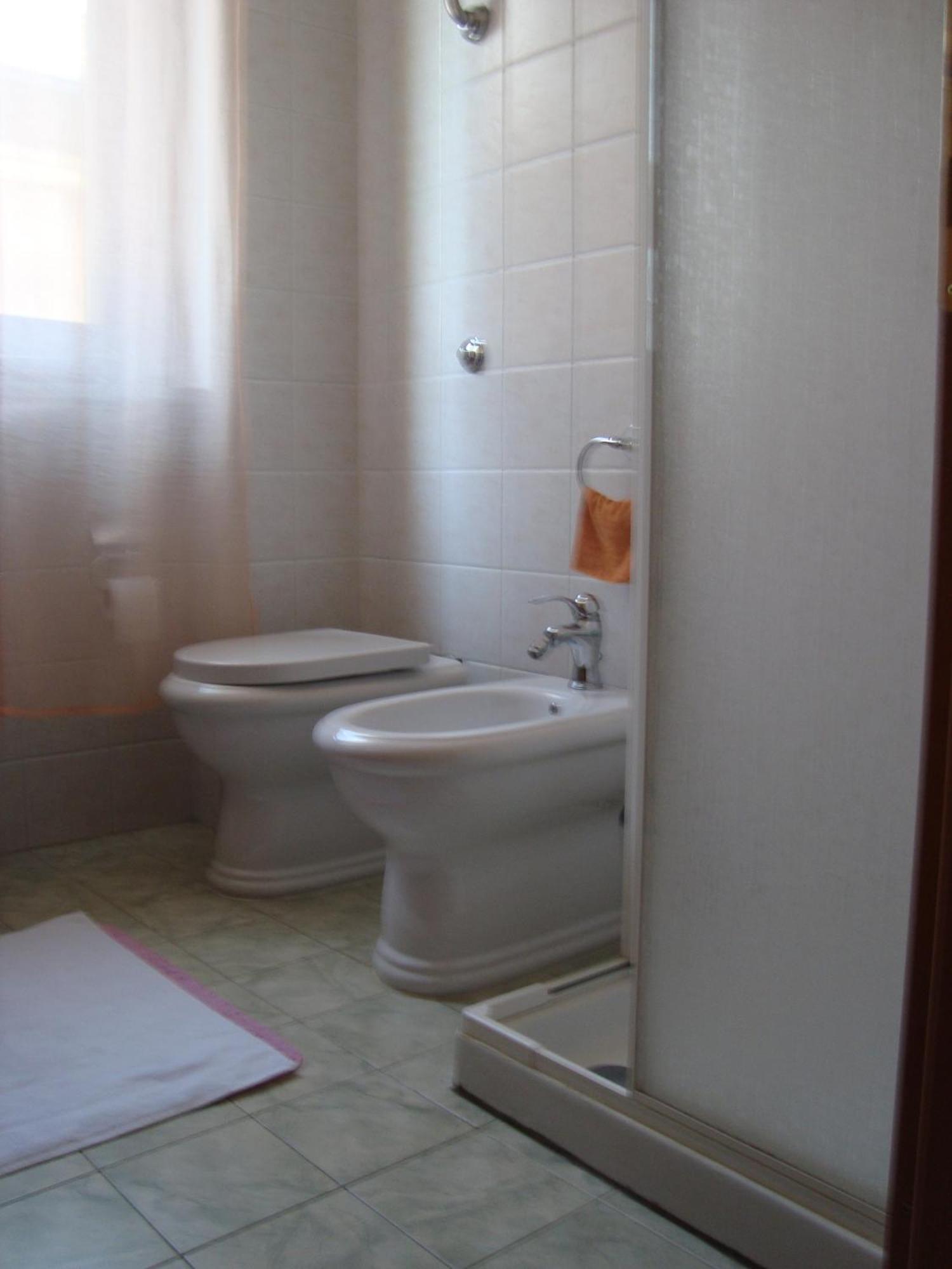 סרונו Residence Il Pino מראה חיצוני תמונה