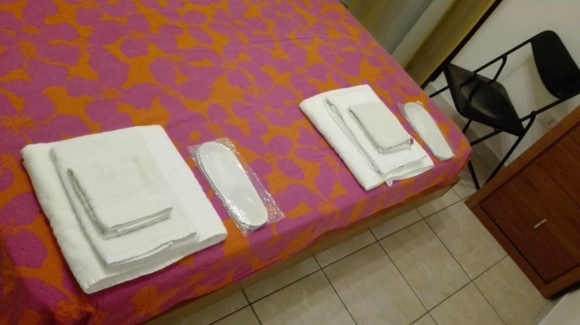 סרונו Residence Il Pino מראה חיצוני תמונה